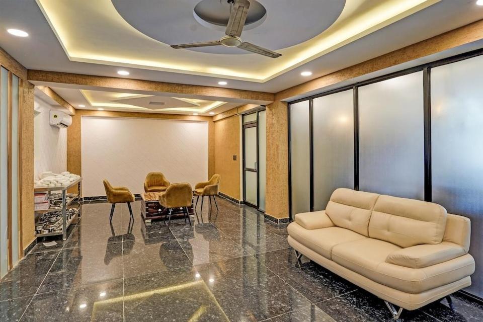 Dm 45 Near Huda City Centre Bed and Breakfast Gurgaon Exterior foto